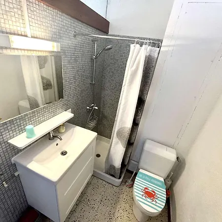 Apartment 2 Pieces A 50m Avec Balcon Et Parking, 6 Couchages - Fr-1-229c-99 *